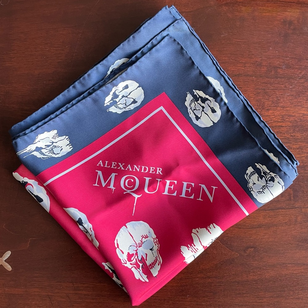 Alexander McQueen Skull Motif Silk Scarf
